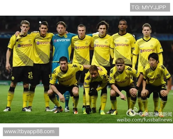 历代德国足球明星的辉煌历程与传奇故事回顾 历代德国足球明星的辉煌历程与传奇故事回顾